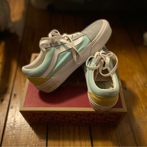 Women’s Vans